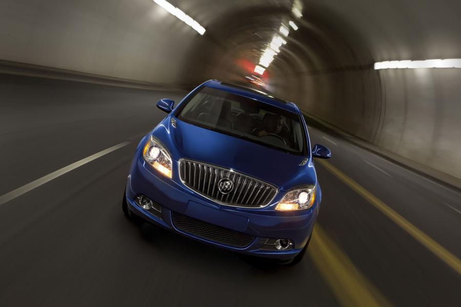  Buick Verano Turbo 2013 года  (фото 122 из 128)